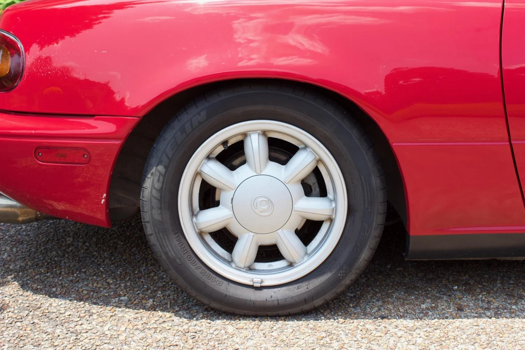 1993 Mazda NA MX-5 Miata - Image 28 of 31