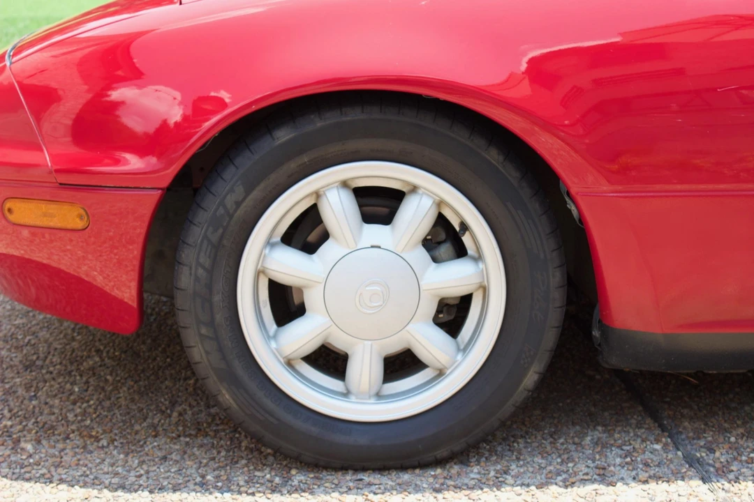 1993 Mazda NA MX-5 Miata - Image 29 of 31
