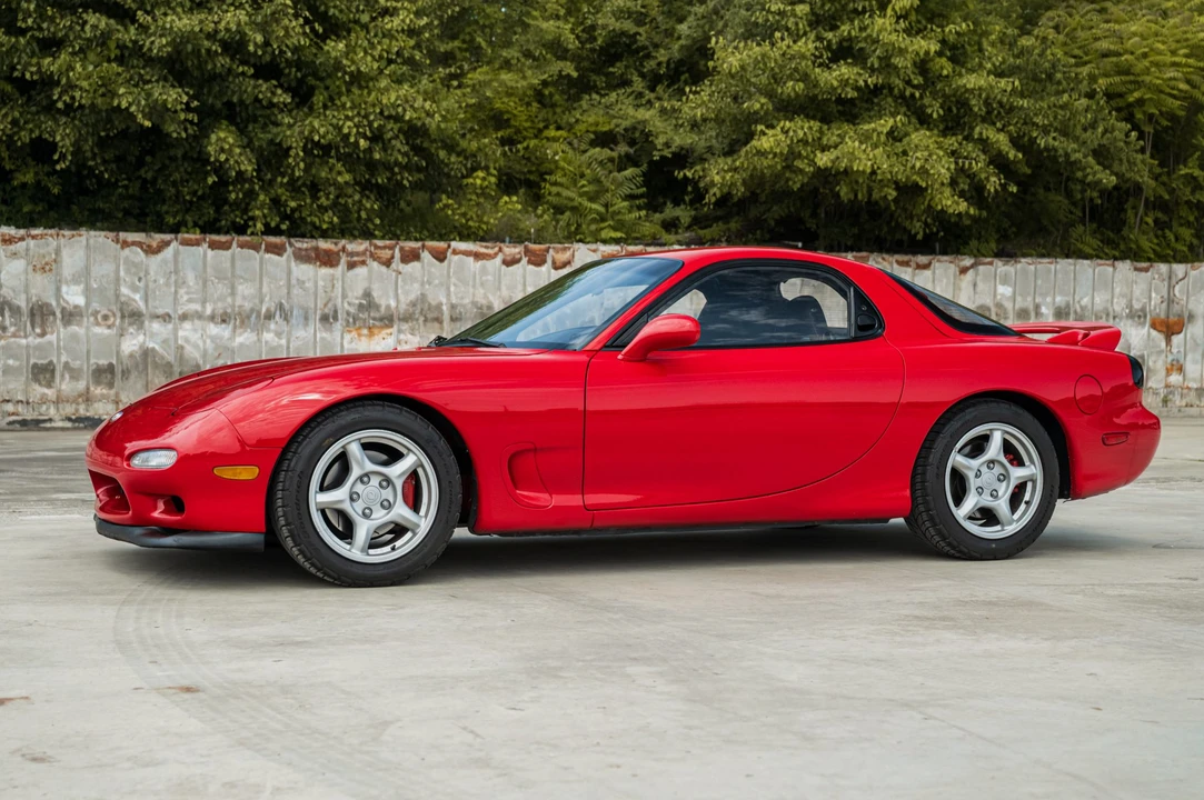 1993 Mazda - Image 9 of 31