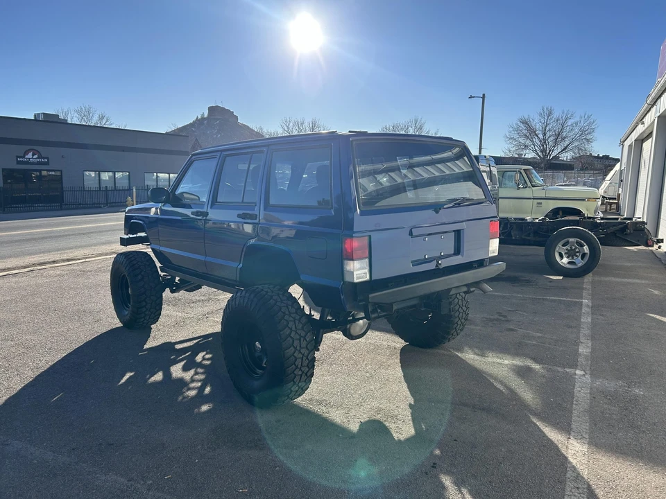 1994 Jeep XJ Cherokee - Image 15 of 31