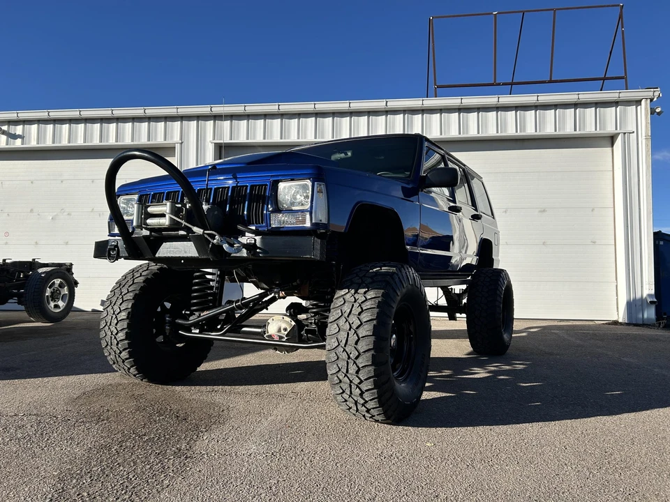 1994 Jeep XJ Cherokee - Image 4 of 31