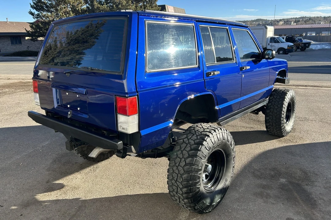 1994 Jeep XJ Cherokee - Image 10 of 31
