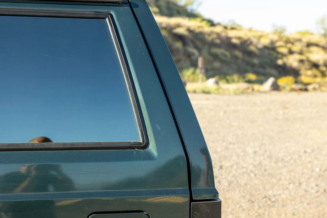 1994 Jeep XJ Cherokee - Image 15 of 31