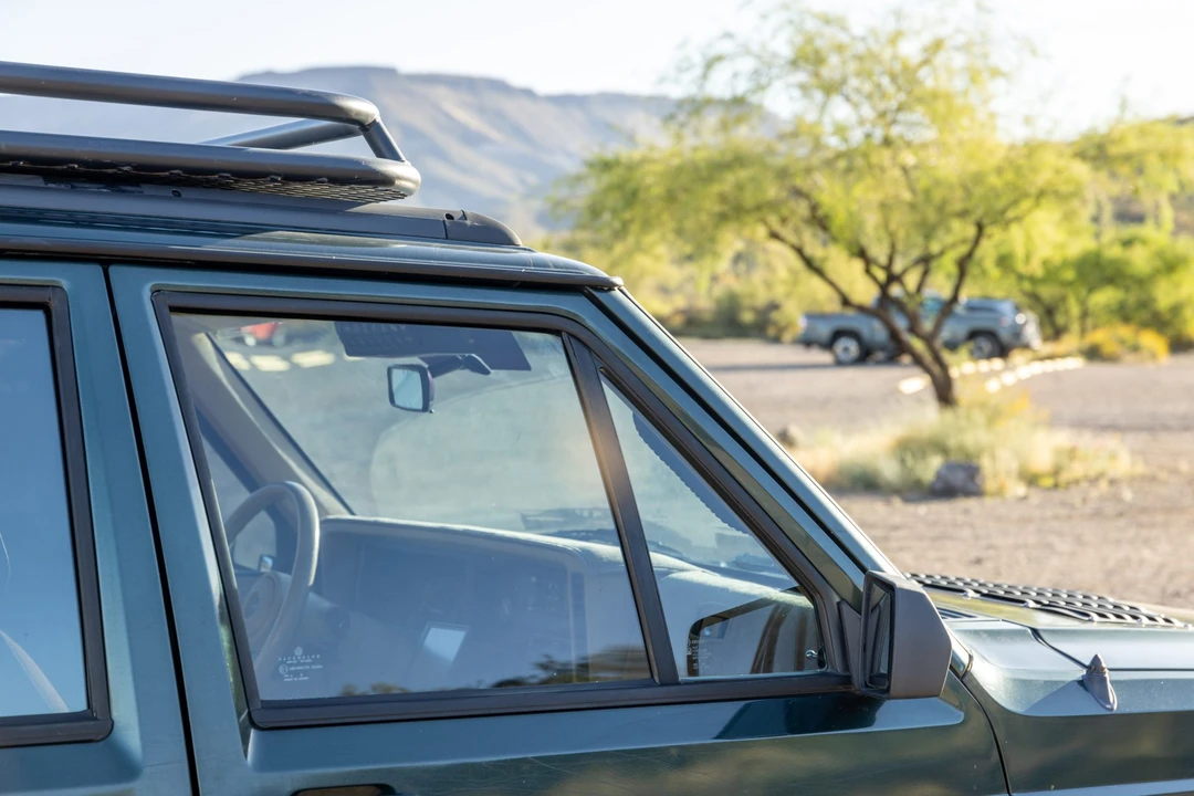 1994 Jeep XJ Cherokee - Image 31 of 31