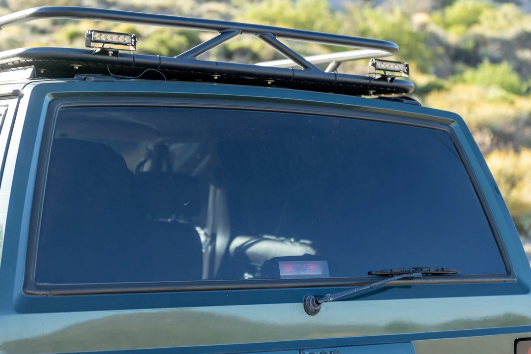 1994 Jeep XJ Cherokee - Image 27 of 31