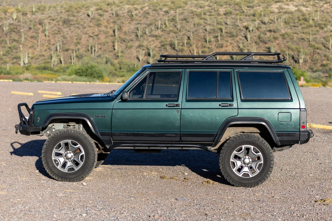 1994 Jeep XJ Cherokee - Image 2 of 31