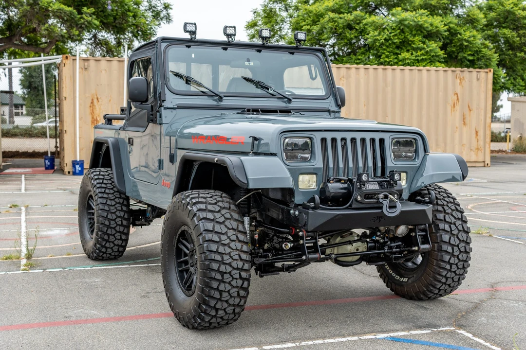 1994 Jeep YJ Wrangler - Image 10 of 31