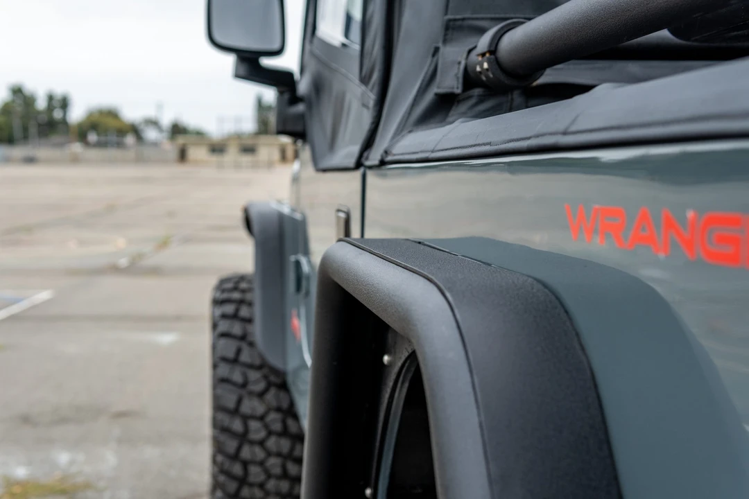 1994 Jeep YJ Wrangler - Image 28 of 31
