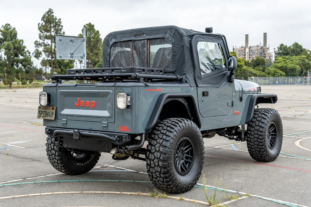 1994 Jeep YJ Wrangler - Image 8 of 31