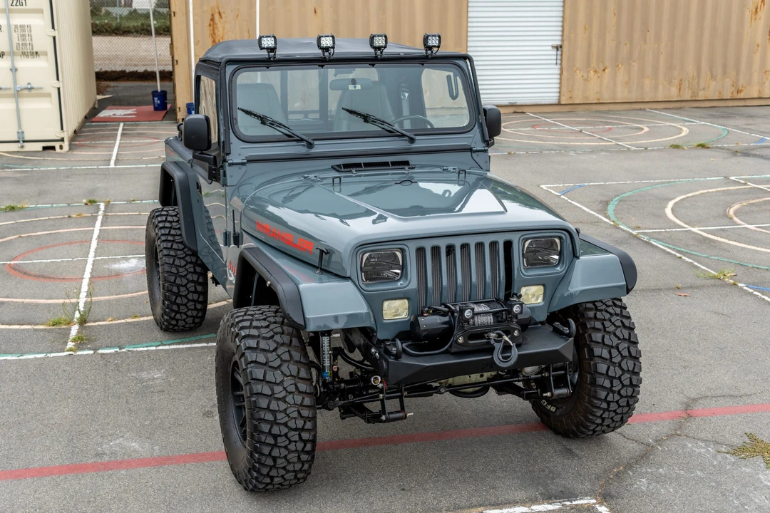1994 Jeep YJ Wrangler - Image 11 of 31