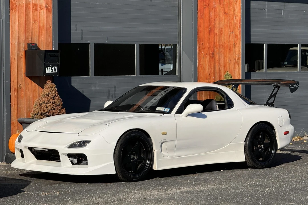 1994 Mazda RX-7 FD - Image 1 of 31