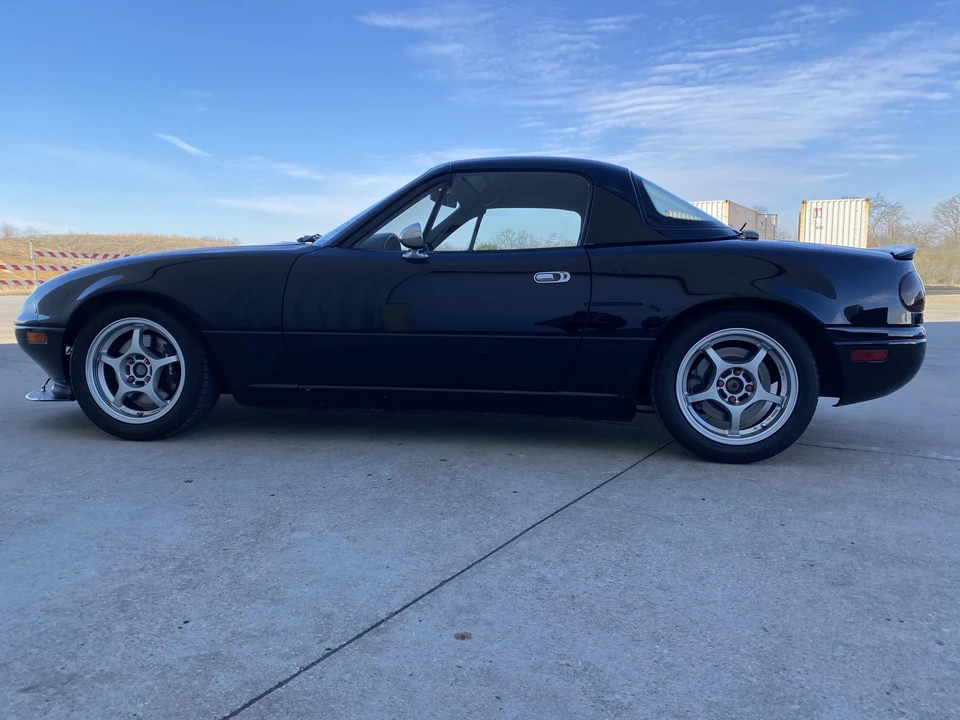 1994 Mazda NA MX-5 Miata - Image 8 of 31