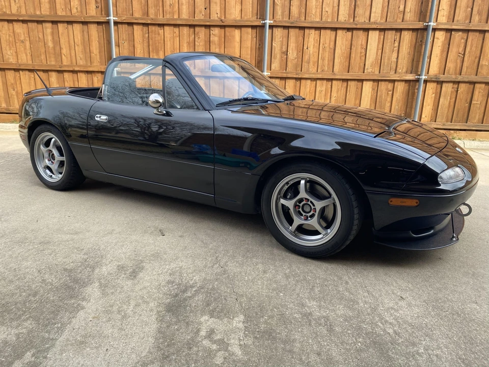 1994 Mazda NA MX-5 Miata - Image 24 of 31