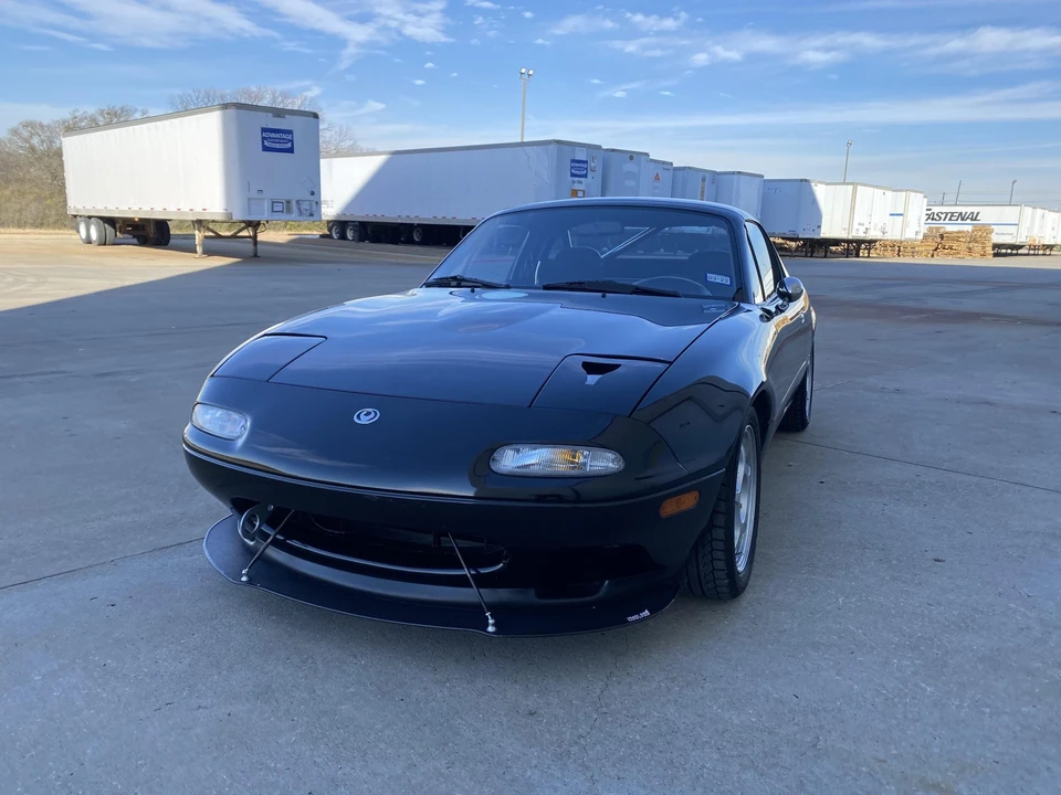1994 Mazda NA MX-5 Miata - Image 2 of 31