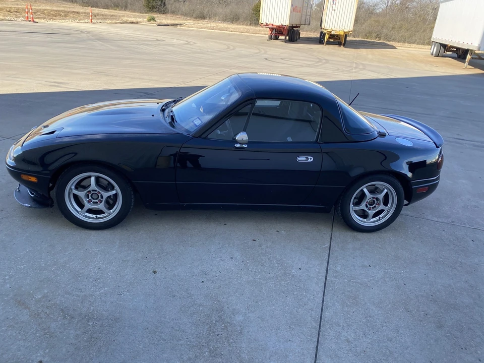 1994 Mazda NA MX-5 Miata - Image 7 of 31