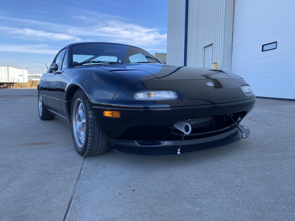 1994 Mazda NA MX-5 Miata - Image 21 of 31