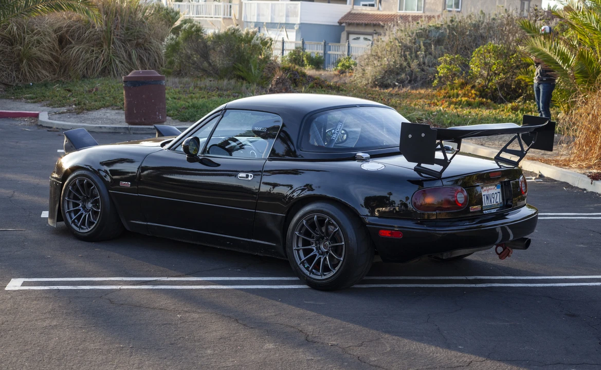 1994 Mazda NA MX-5 Miata - Image 10 of 31
