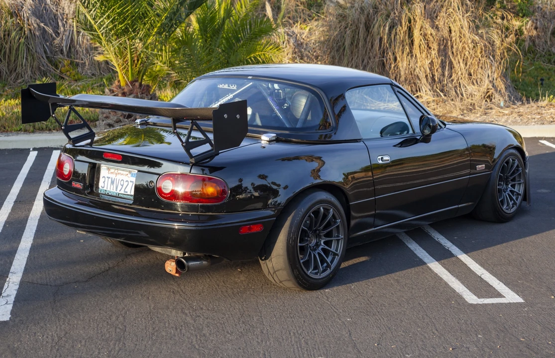 1994 Mazda NA MX-5 Miata - Image 4 of 31