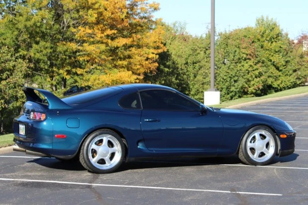 1994 Toyota Supra 4th Gen - Image 2 of 7