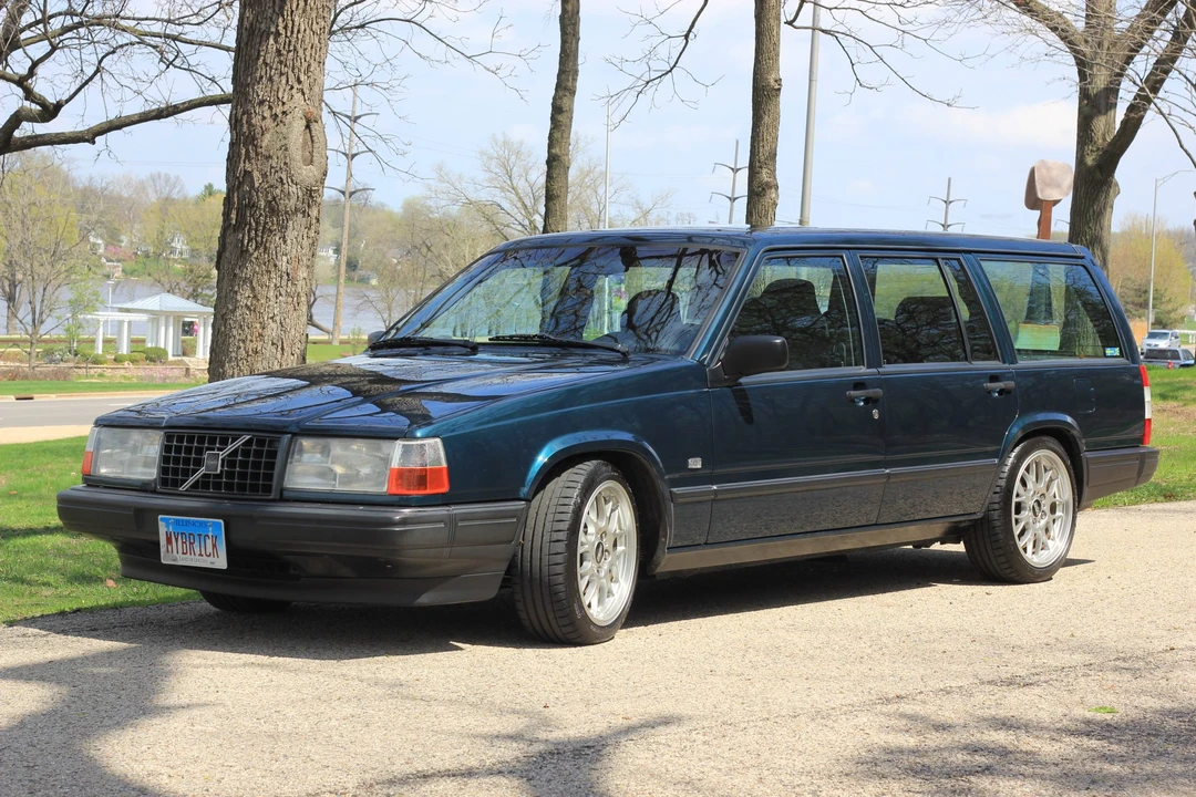 1994 Volvo 940 - Image 2 of 31