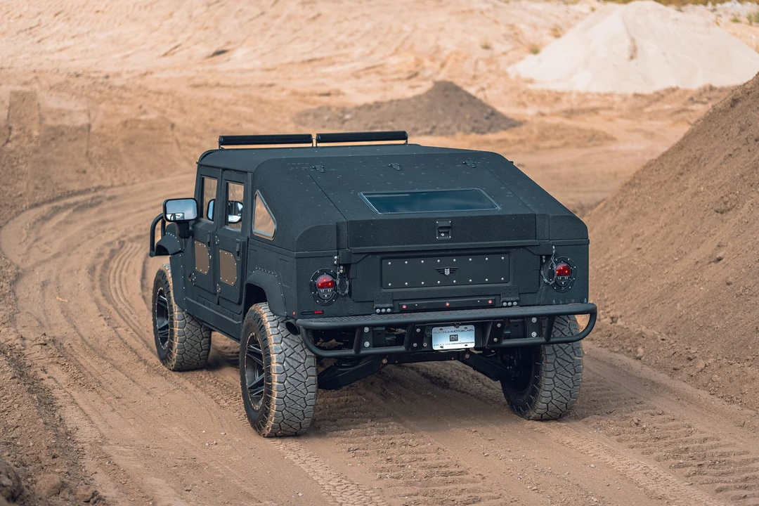 1995 Hummer Hummer H1 - Image 11 of 31