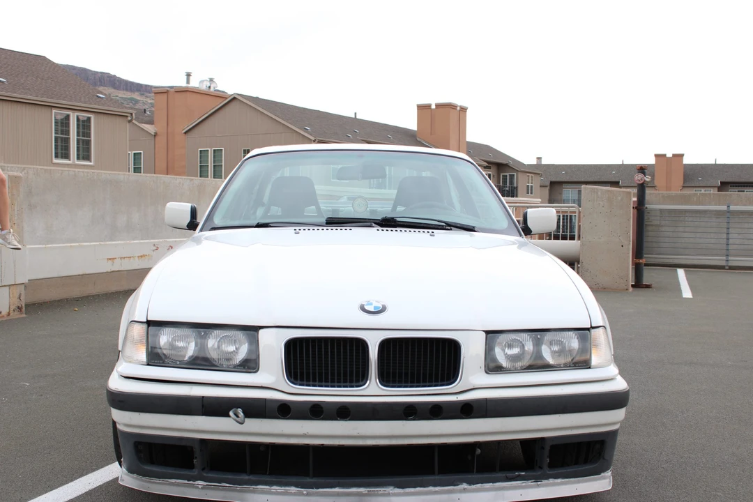 1995 BMW E36 3 Series - Image 3 of 31
