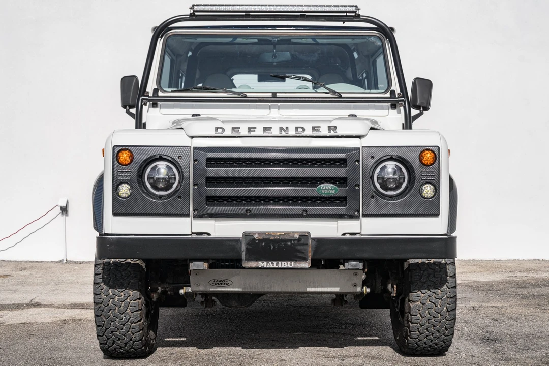 1995 Land Rover Defender 90 - Image 3 of 31