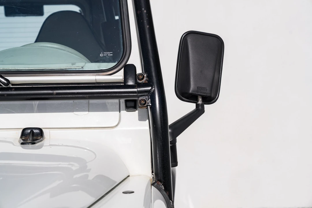 1995 Land Rover Defender 90 - Image 23 of 31
