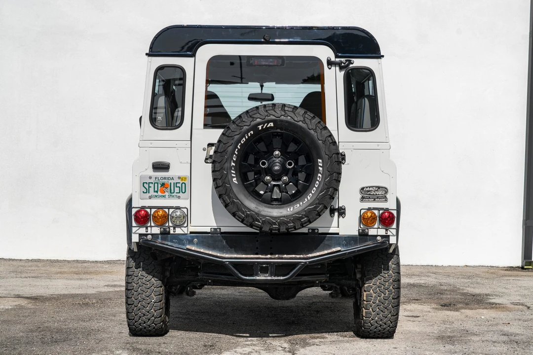 1995 Land Rover Defender 90 - Image 7 of 31