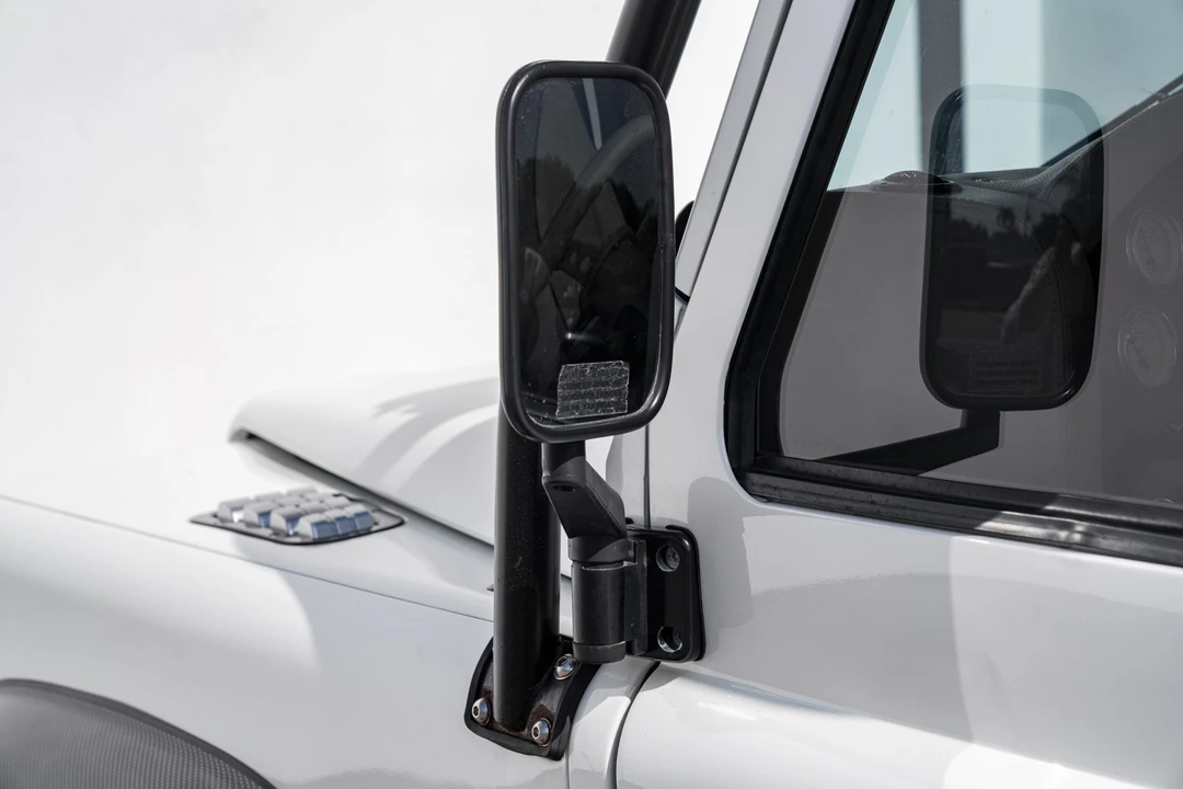 1995 Land Rover Defender 90 - Image 24 of 31