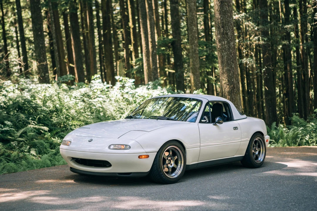 1995 Mazda NA MX-5 Miata - Image 28 of 31