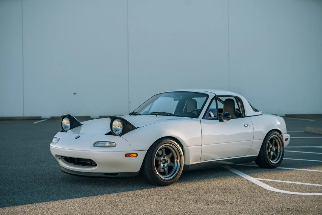 1995 Mazda NA MX-5 Miata - Image 9 of 31