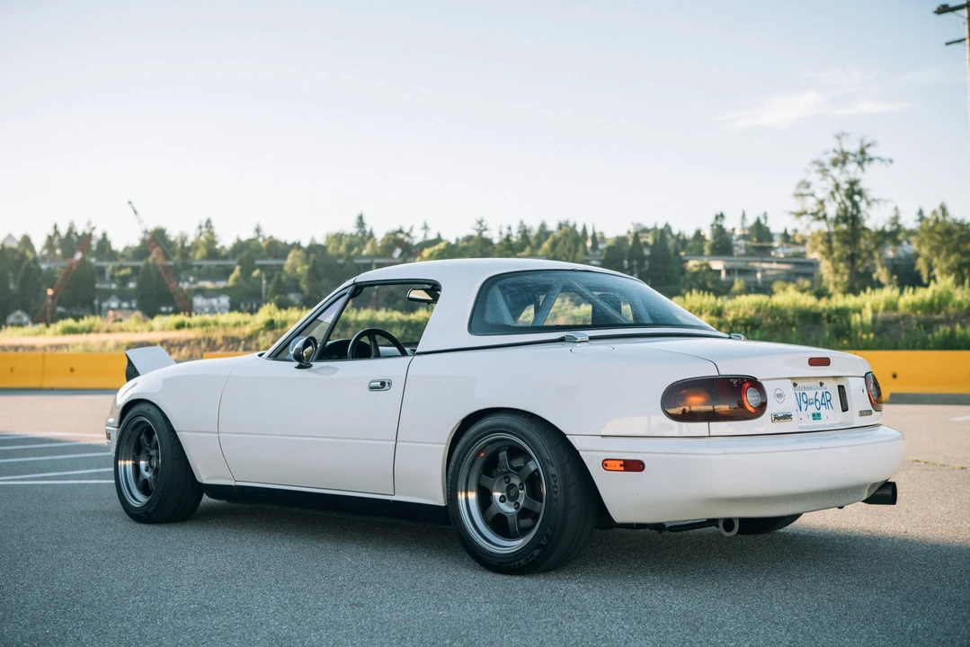 1995 Mazda NA MX-5 Miata - Image 14 of 31