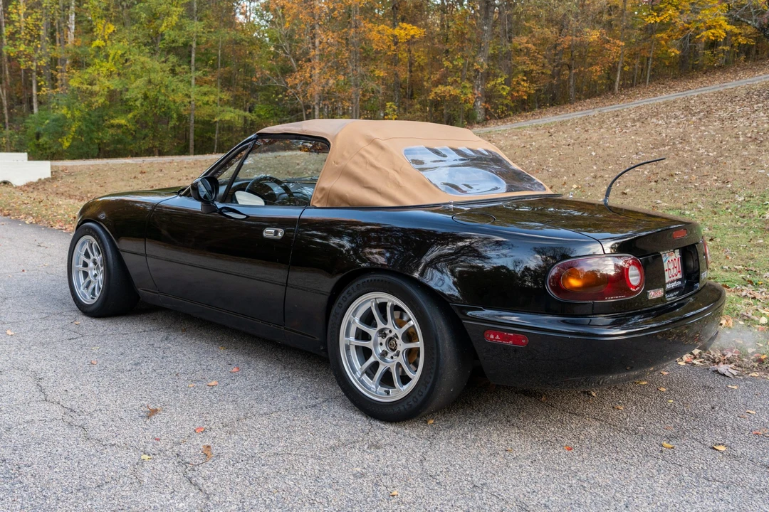 1995 Mazda NA MX-5 Miata - Image 16 of 31