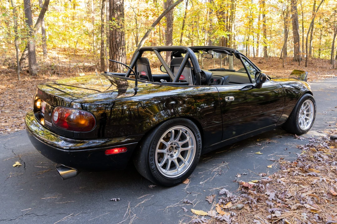 1995 Mazda NA MX-5 Miata - Image 4 of 31