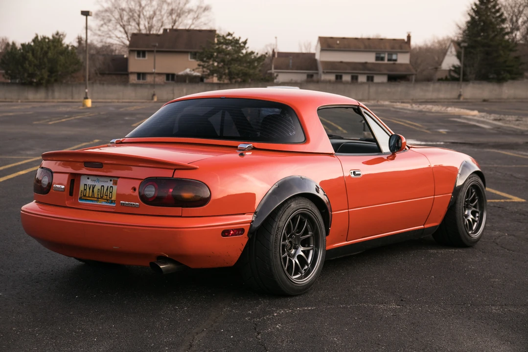 1995 Mazda NA MX-5 Miata - Image 28 of 31