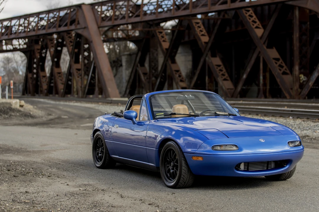 1995 Mazda NA MX-5 Miata - Image 17 of 31