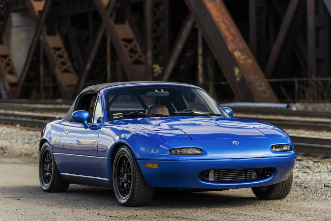 1995 Mazda NA MX-5 Miata - Image 23 of 31