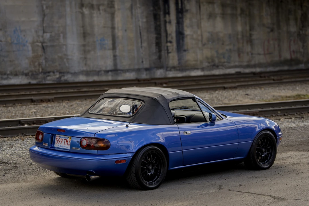 1995 Mazda NA MX-5 Miata - Image 24 of 31
