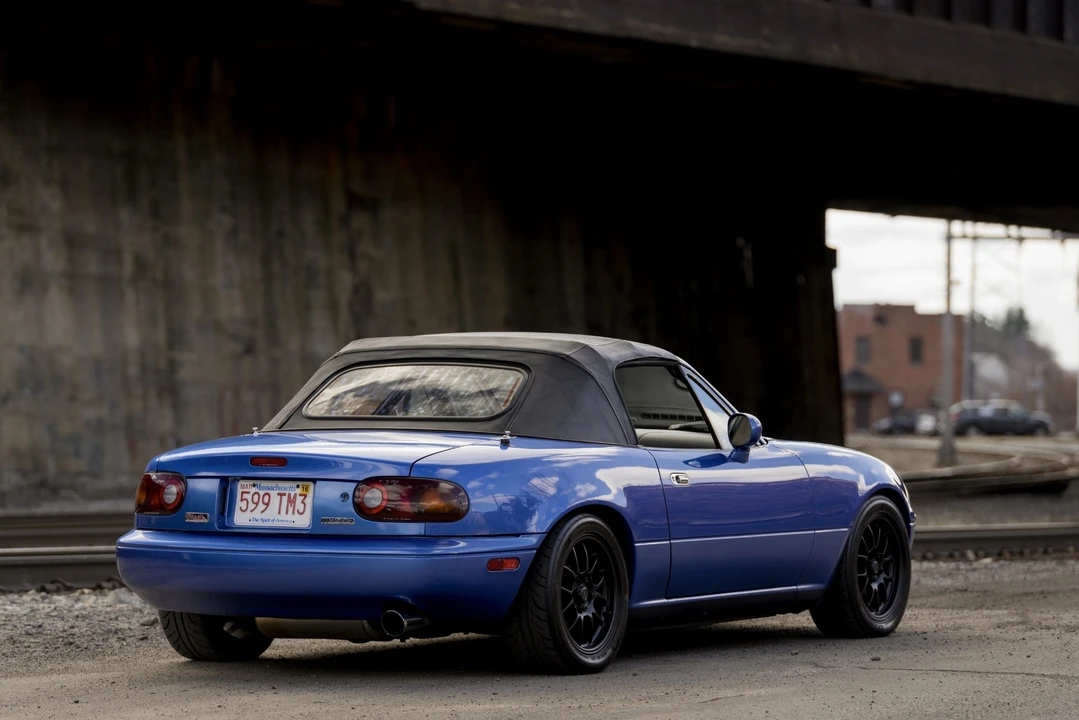 1995 Mazda NA MX-5 Miata - Image 7 of 31