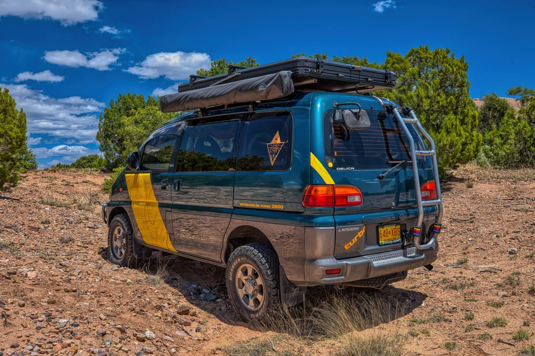 1995 Mitsubishi Delica 4th Gen - Image 5 of 31