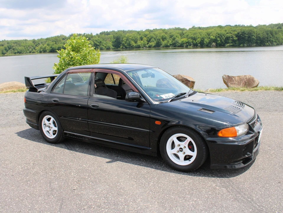 1995 Mitsubishi Lancer Evolution III 5th Gen - Image 2 of 31