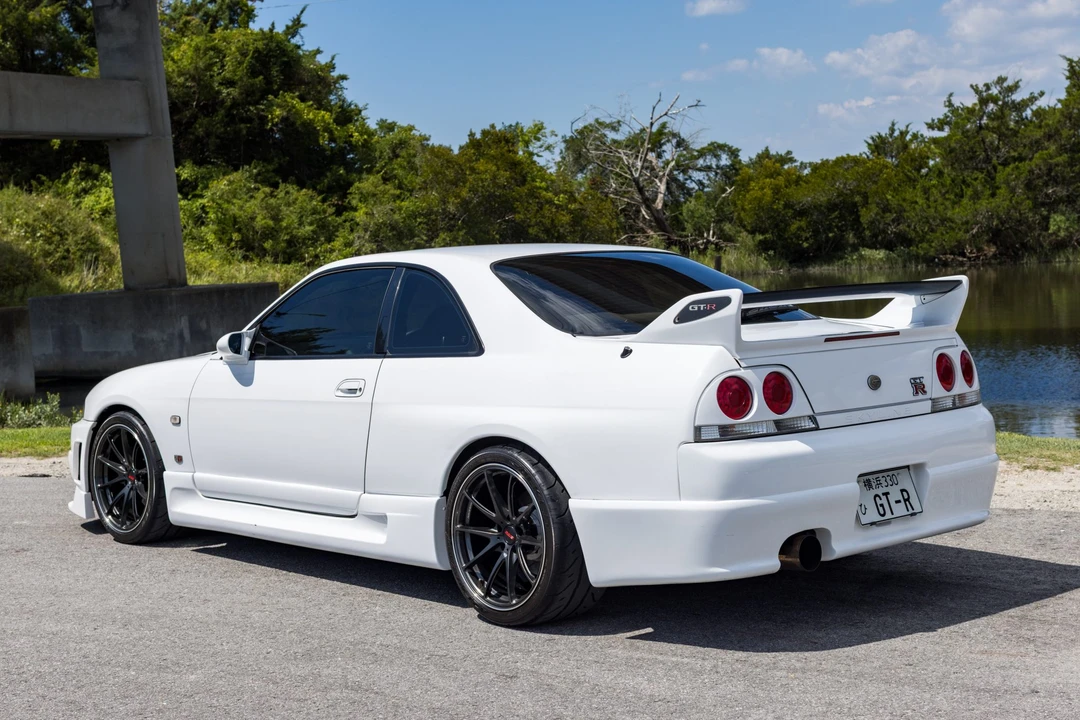 1995 Nissan R33 Skyline GT-R 9th Gen - Image 6 of 31