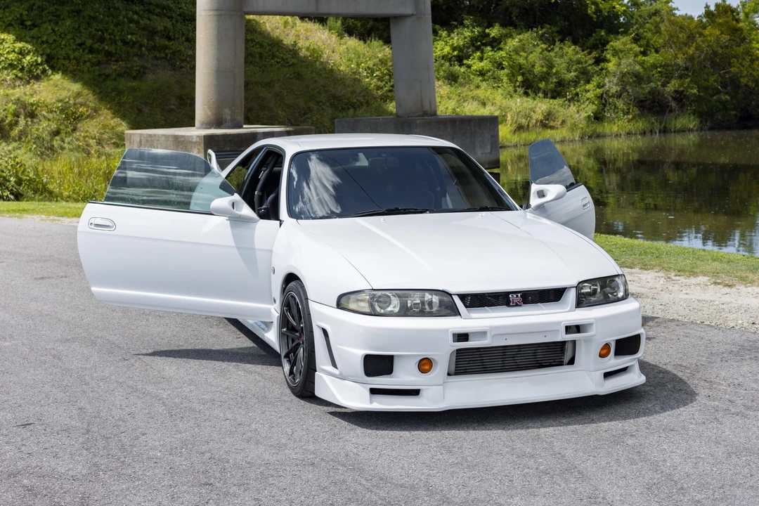 1995 Nissan R33 Skyline GT-R 9th Gen - Image 9 of 31