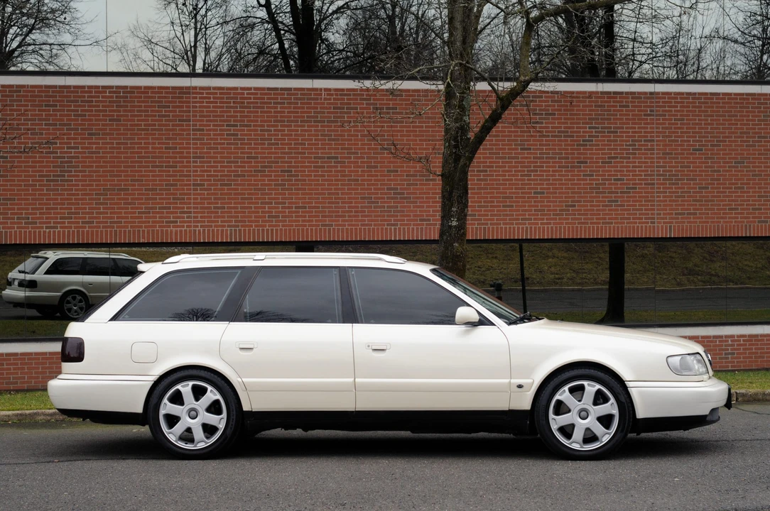 1995 Audi C4 S6 - Image 12 of 31