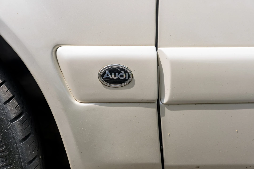 1995 Audi C4 S6 - Image 15 of 31
