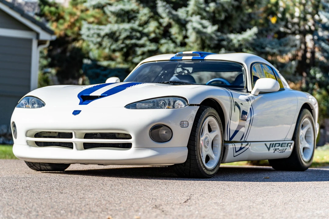 1996 Dodge Viper 2nd Gen - Image 2 of 31