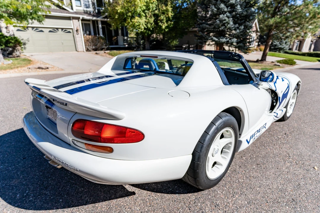 1996 Dodge Viper 2nd Gen - Image 14 of 31
