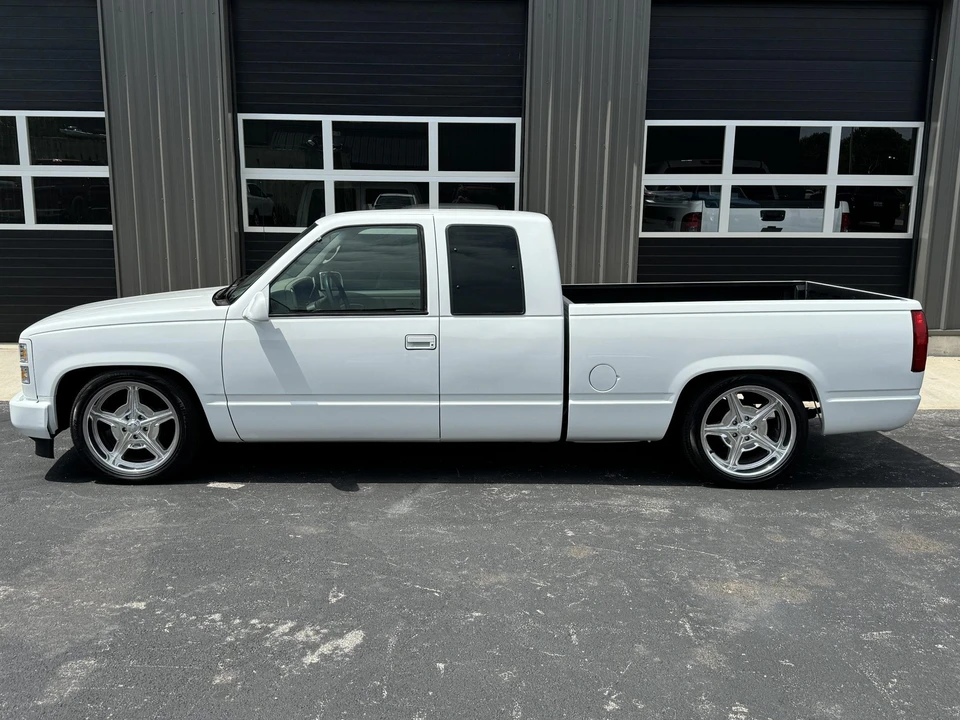 1996 GMC Sierra 1st Gen - Image 7 of 31