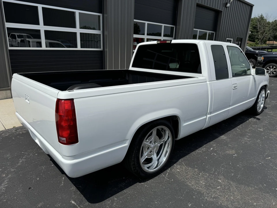 1996 GMC Sierra 1st Gen - Image 15 of 31